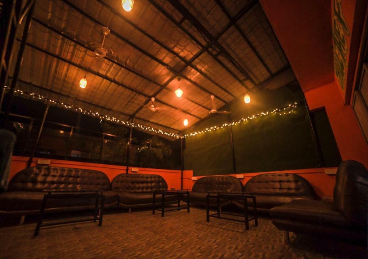 Happinest - The Backpacker'S Hostel Mumbai Dış mekan fotoğraf